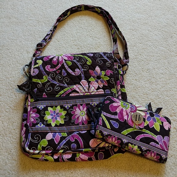 Vera Bradley Handbags - Vera Bradley cross body & matching wallet
